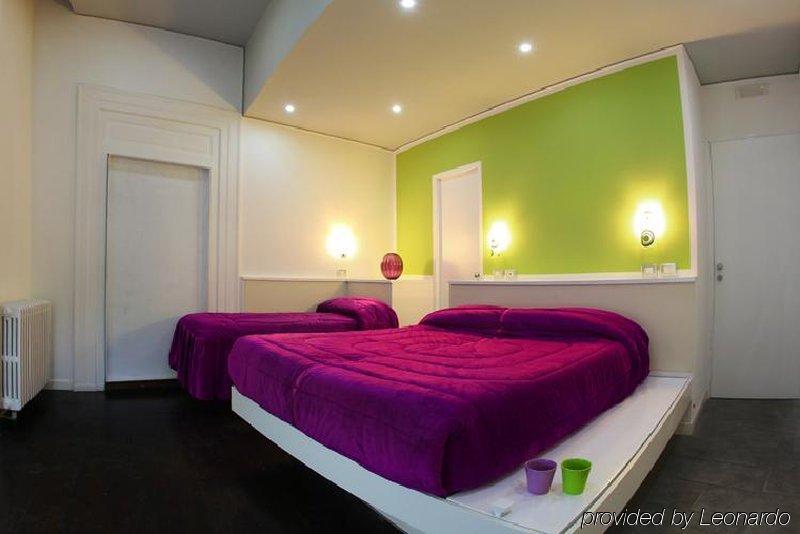The Fresh Glamour Accommodation Neapel Rum bild